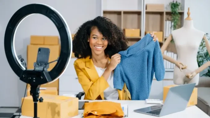 Starting an Online Boutique with No Money